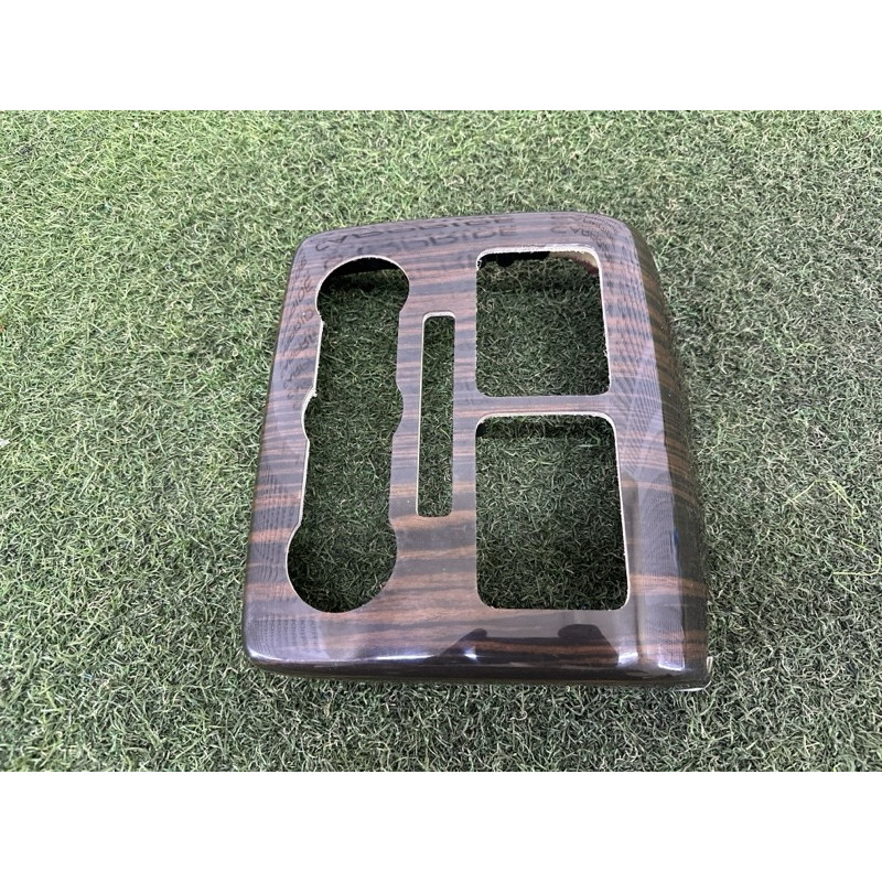 Декоративная накладка центральной консоли (салон) LAND ROVER Range Rover L405 2014 5.0 LR052219