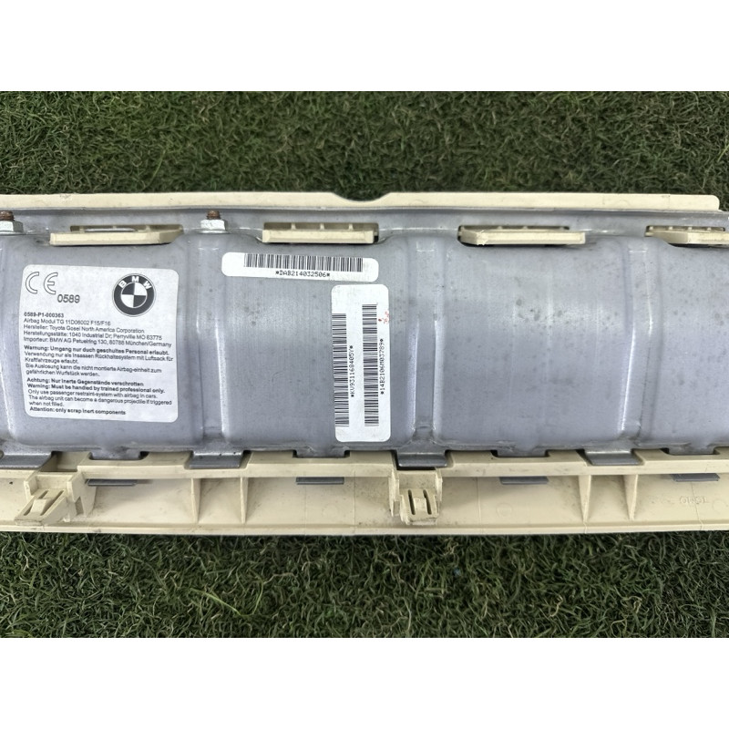 Airbag колін (airbag / безпека) BMW X5 F15 2015 3.0 72129311684