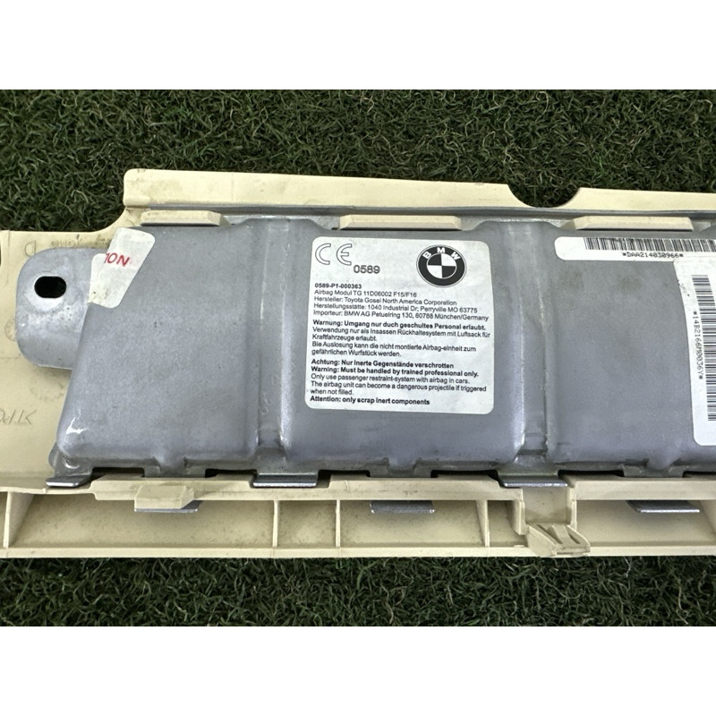 Airbag коленей (airbag / безопасность) BMW X5 F15 2015 3.0 72129311691