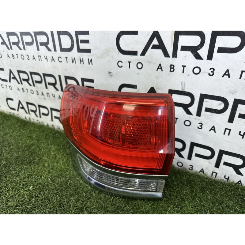 Задний фонарь (оптика) Jeep Grand Cherokee WK2 2014 5.7 HEMi 68110017AC