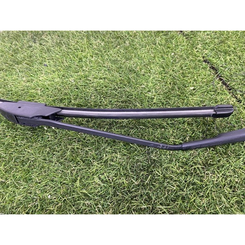 Поводок дворника (кузов и элементы) BMW X5 F15 2015 3.0 61617304071