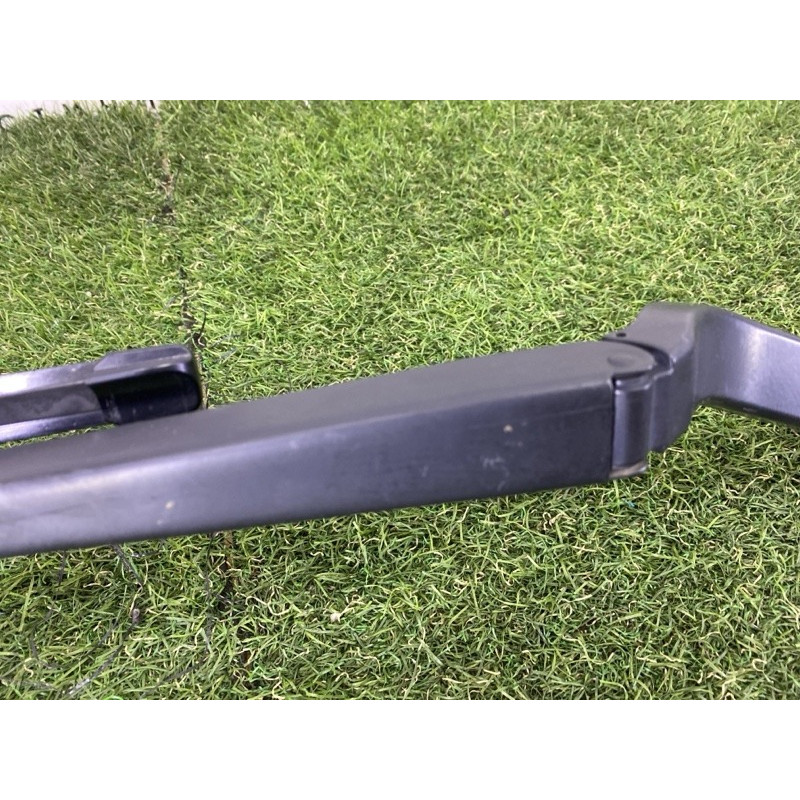 Поводок дворника (кузов и элементы) BMW X5 F15 2015 3.0 61617304069