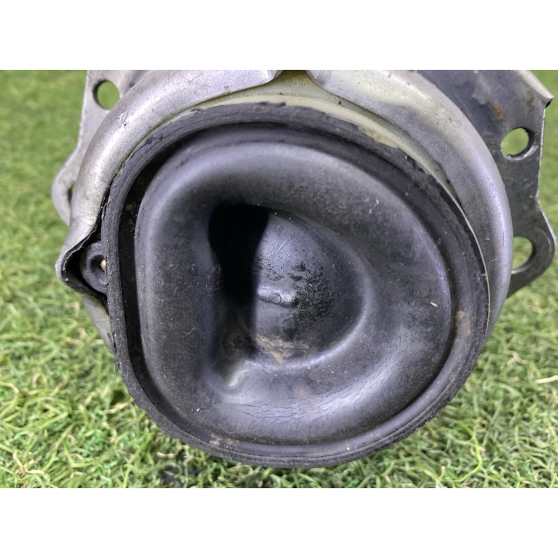 Подушка двигуна (двигун та елементи) BMW X5 E70 2011 3.0 22116865145
