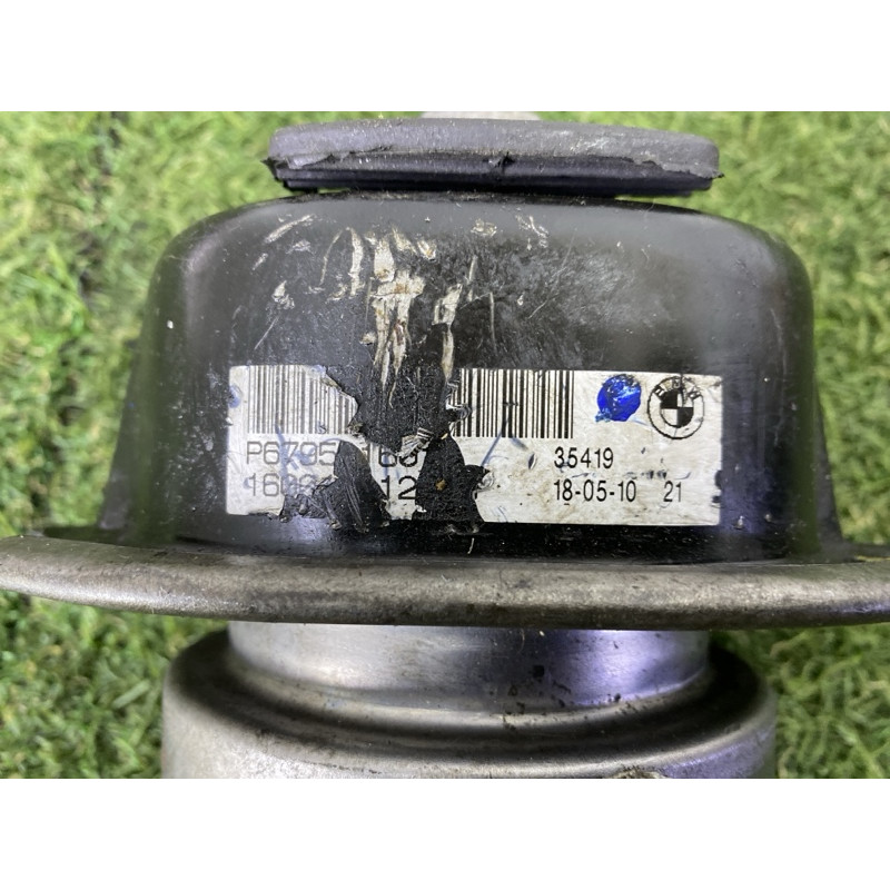 Подушка двигуна (двигун та елементи) BMW X5 E70 2011 3.0 22116865145