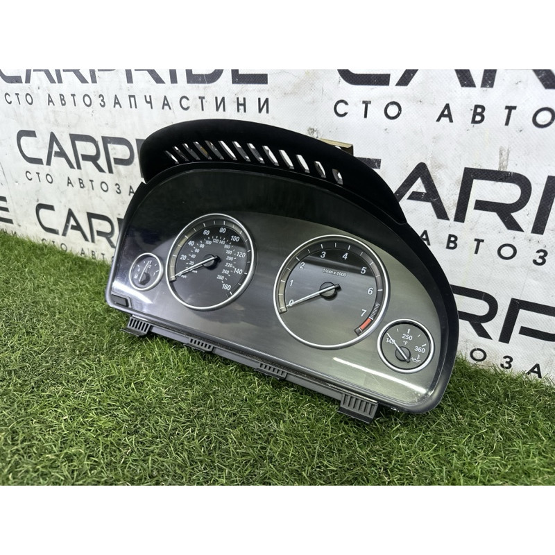 Панель приладів (салон) BMW X5 F15 2015 3.0 62106993487