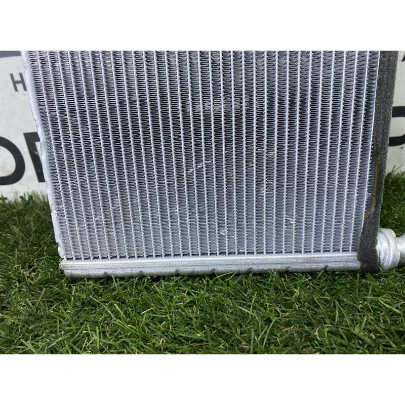 Радіатор пічки (обігрів та кондиціювання) BMW X1 F48 2018 2.0 64119297754