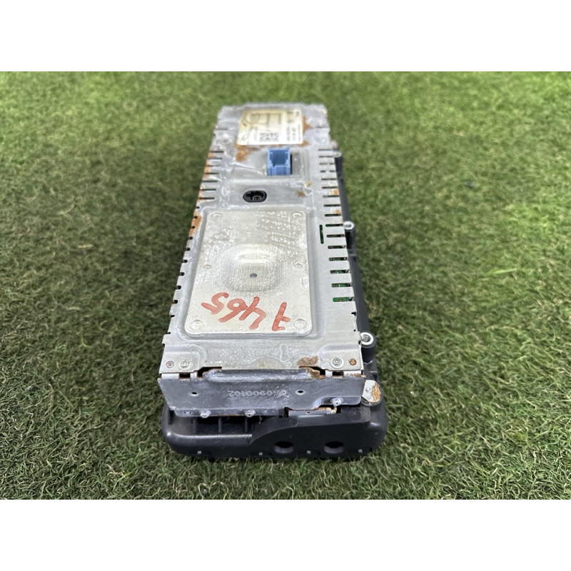 Монітор (електрика) LAND ROVER Range Rover Velar L560 2018 2.0 LR090932