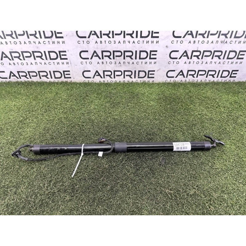 Привод двери багажника (электрика) Volkswagen Touareg NF 2013 3.6 7P6827851FIIT