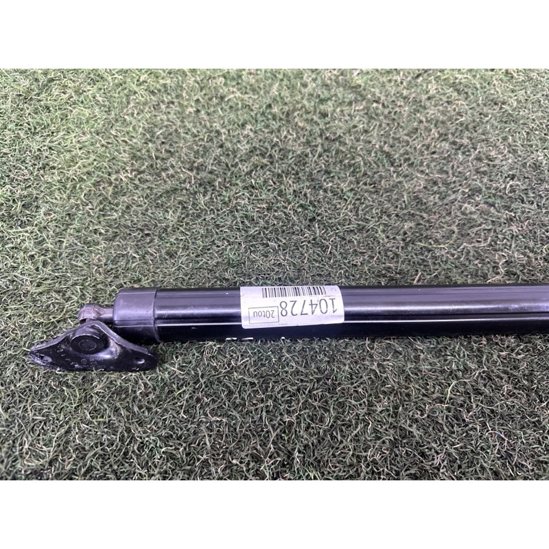 Привод двери багажника (электрика) Volkswagen Touareg NF 2013 3.6 7P6827851FIIT