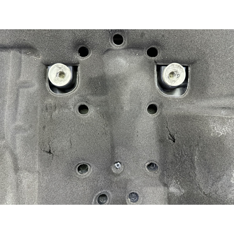 Декоративная крышка двигателя (двигатель и элементы) LAND ROVER Range Rover L405 2014 5.0 LR035596