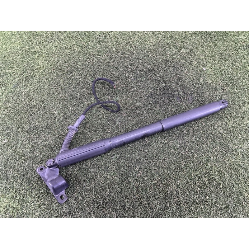 Привід кришки багажника (електрика) BMW X5 E70 2012 4.4 51247332696