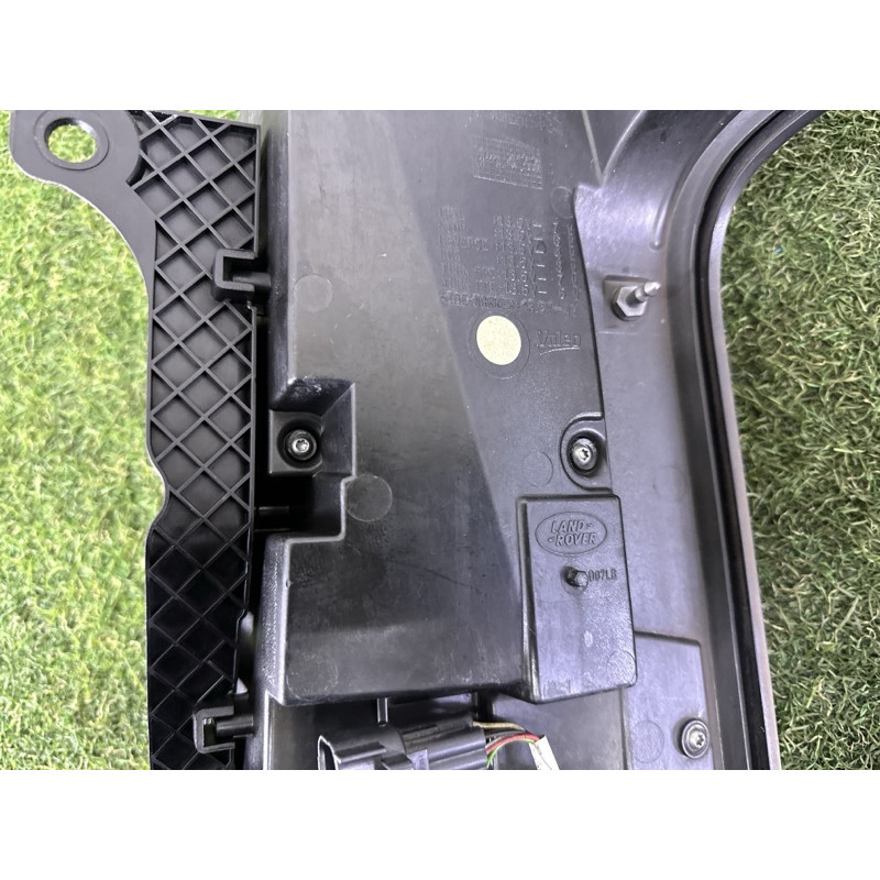 Задній ліхтар (оптика) LAND ROVER Range Rover L405 2014 5.0 LR061584