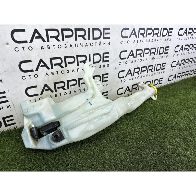 Бачок омывателя (кузов и элементы) Jeep Grand Cherokee WK2 2014 5.7 HEMi 55079365AE