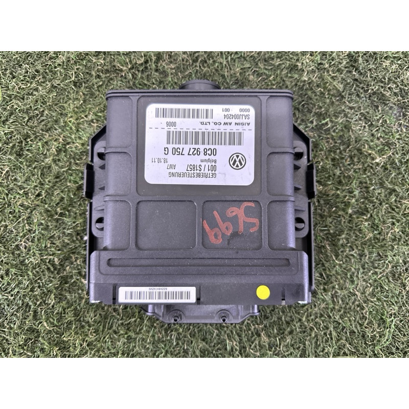 Блок управления АКПП (электрика / блоки управления) Volkswagen Touareg NF 2012 3.0 0C8927750G