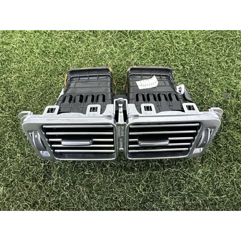 Дефлектор воздуховода (салон) LAND ROVER Range Rover L405 2014 5.0 LR048782