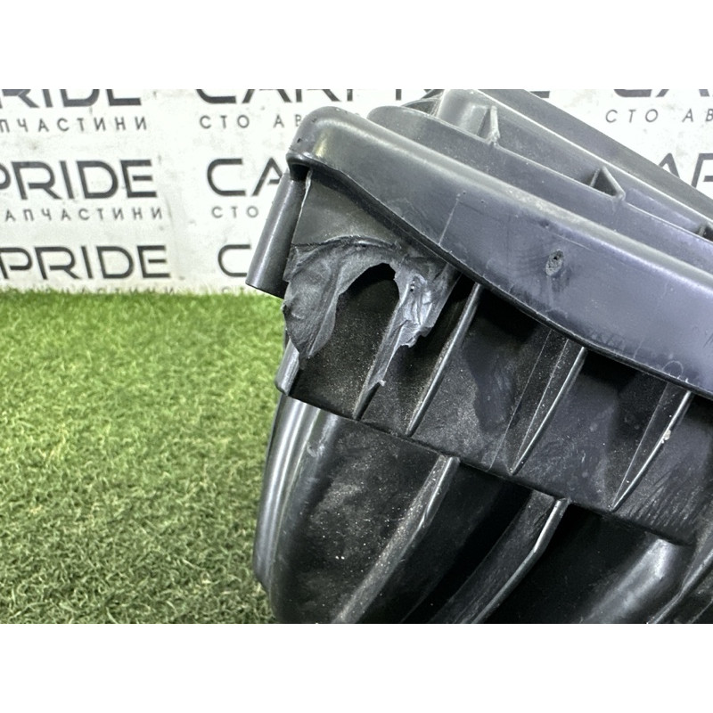 Корпус повітряного фільтра (впускная система) LAND ROVER Range Rover L405 2014 5.0 LR036423