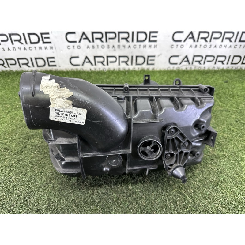 Корпус повітряного фільтра (впускная система) LAND ROVER Range Rover L405 2014 5.0 LR036423