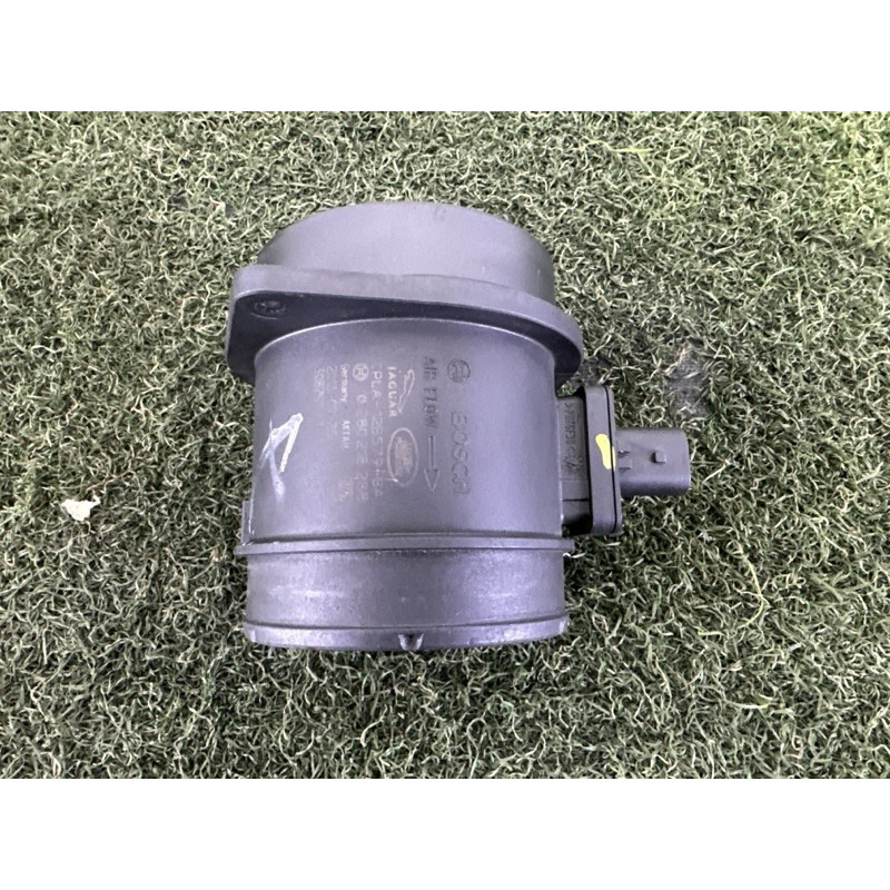 Датчик массового расхода воздуха (электрика двигателя) LAND ROVER Range Rover L405 2014 5.0 LR035727