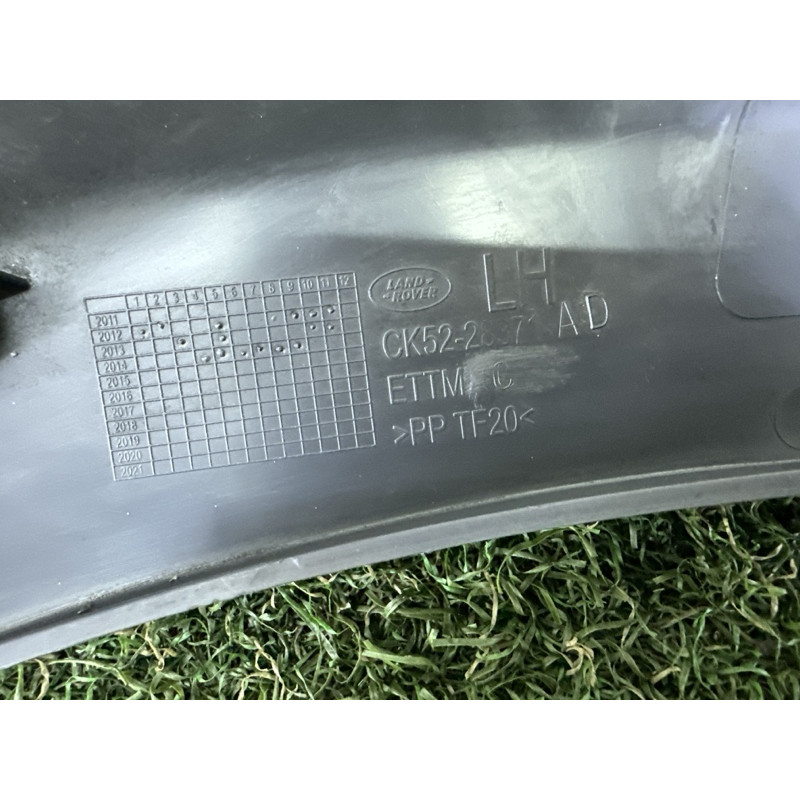 Накладка на крыло (кузов и элементы) LAND ROVER Range Rover L405 2014 5.0 LR056577