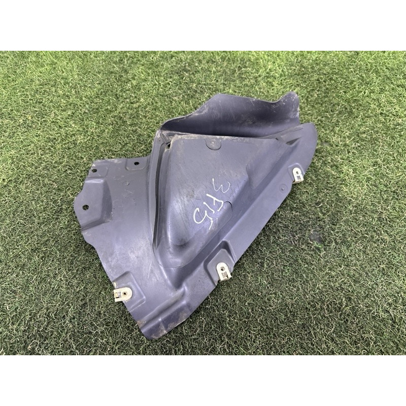Подкрылок (кузов и элементы) BMW X5 F15 2015 3.0 51717304046