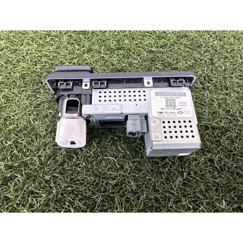 Гнездо USB/AUX (электрика) LAND ROVER Range Rover Velar L560 2018 2.0 LR114028