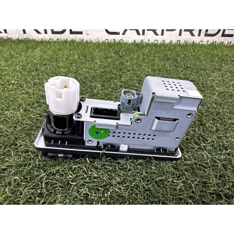 Гнездо USB/AUX (электрика) LAND ROVER Range Rover Velar L560 2018 2.0 LR114028