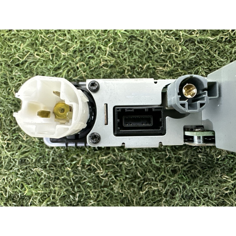 Гнездо USB/AUX (электрика) LAND ROVER Range Rover Velar L560 2018 2.0 LR114028