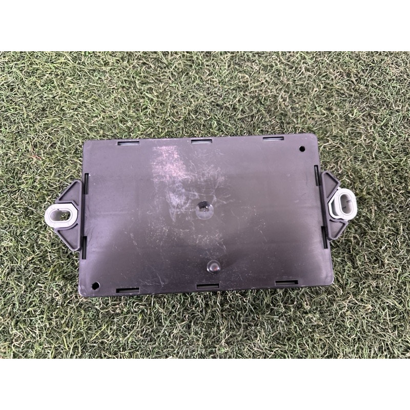 Блок предохранителей (электрика) LAND ROVER Range Rover Velar L560 2018 2.0 LR041091