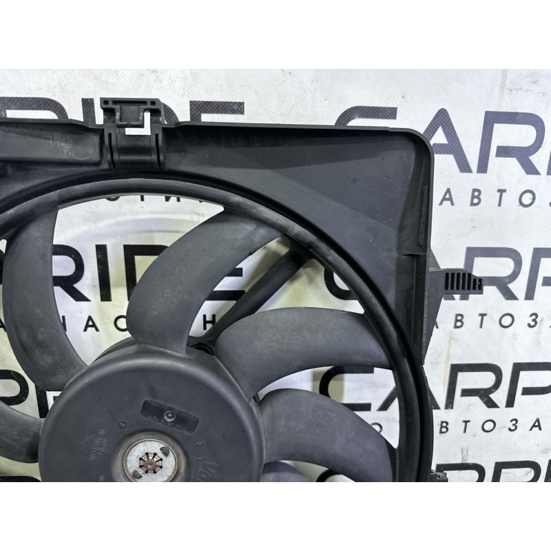 Вентилятор охолодження радіатора (система охолодження) AUDI Q5 8R 2012 3.2 8K0121207A