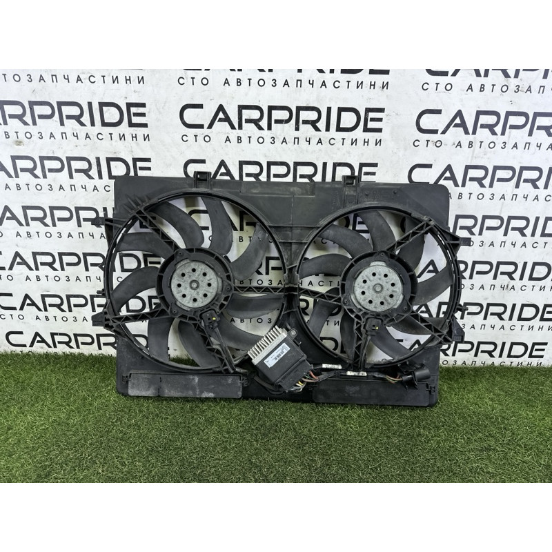 Вентилятор охолодження радіатора (система охолодження) AUDI Q5 8R 2012 3.2 8K0121207A