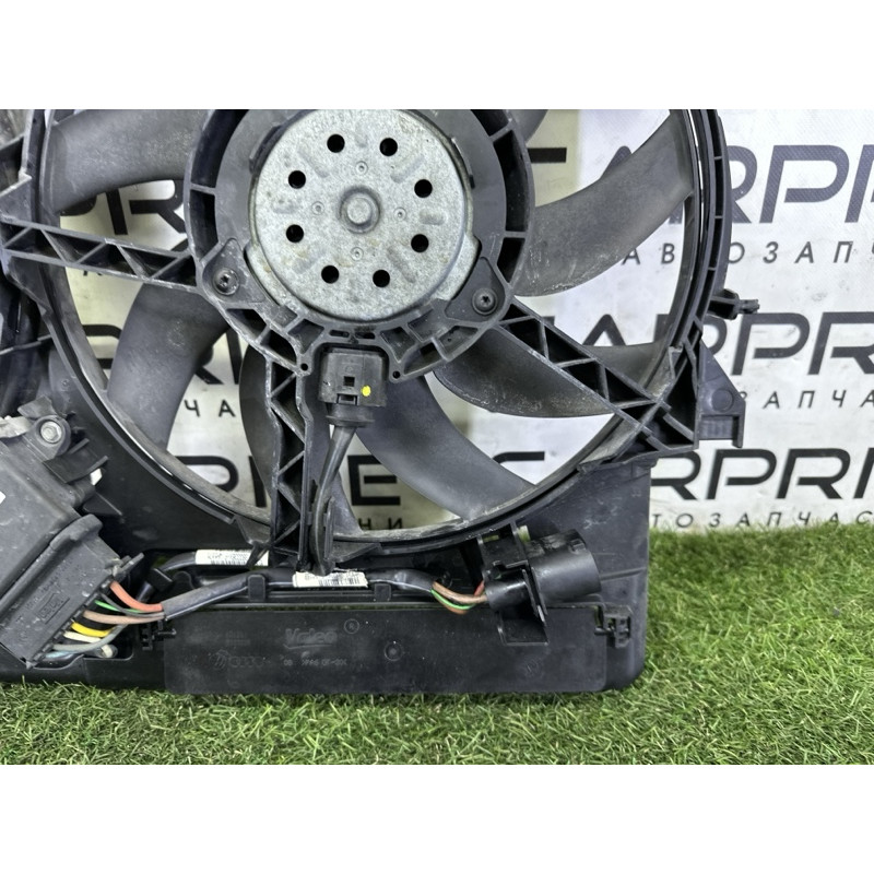 Вентилятор охолодження радіатора (система охолодження) AUDI Q5 8R 2012 3.2 8K0121207A