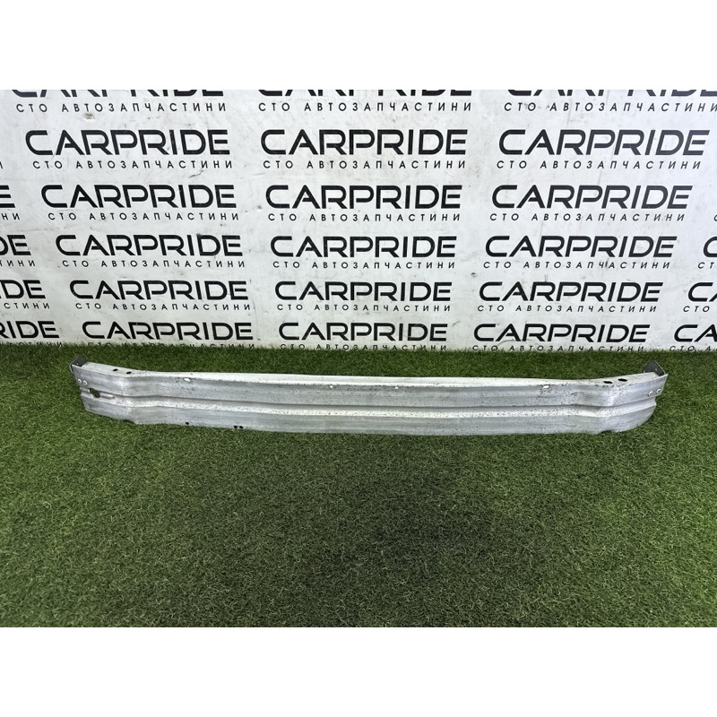Усилитель бампера (наружные элементы кузова) AUDI Q5 8R 2012 3.2 8R0807113B