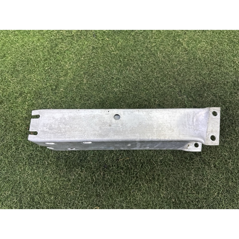 Кронштейн посилювача бампера (скло та дзеркала) BMW X3 F25 2013 2.0 51647274659