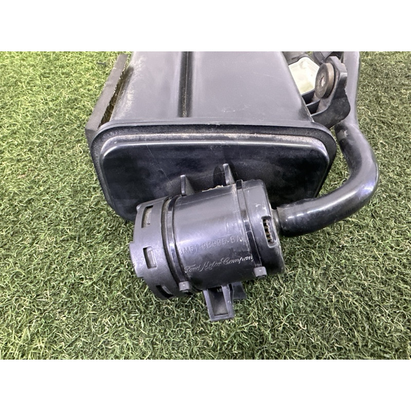 Паливний абсорбер (топливная система) LAND ROVER Range Rover L405 2014 5.0 LR061273