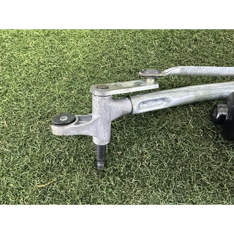 Трапеція склоочисників (кузов і елементи) LAND ROVER Range Rover Velar L560 2018 2.0 LR093421