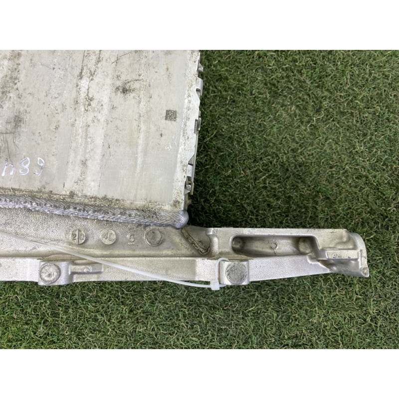 Впускний колектор (подача палива) Volkswagen Passat B8 2016 2.0 tdi 04L129711AB