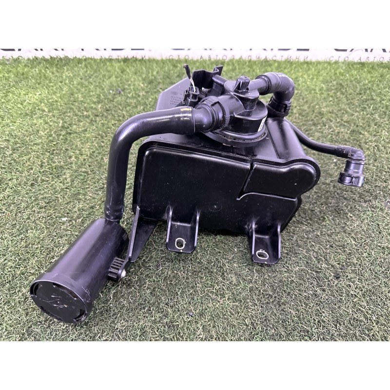 Абсорбер топливный (топливная система) BMW X5 F15 2015 3.0 16117327885