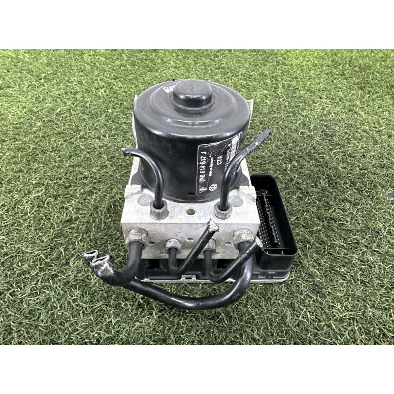 Блок abs (тормозная система) Volkswagen Touareg NF 2012 3.0 7P0614517J