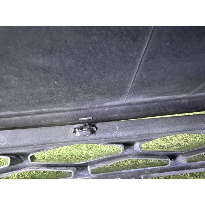 Решетка радиатора (наружные элементы кузова) LAND ROVER RANGE ROVER Sport L494 2014 5.0 LR054765