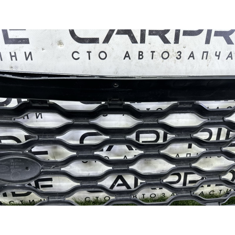 Решетка радиатора (наружные элементы кузова) LAND ROVER Range Rover Velar L560 2018 2.0 LR092631