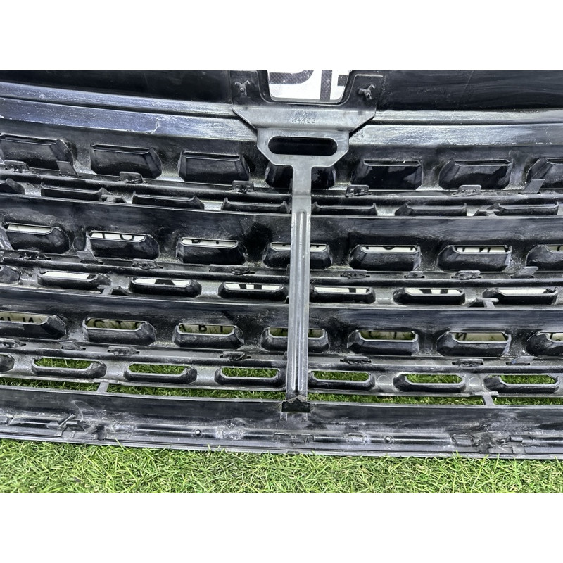 Решетка радиатора (наружные элементы кузова) LAND ROVER Range Rover L405 2014 5.0 LR055880
