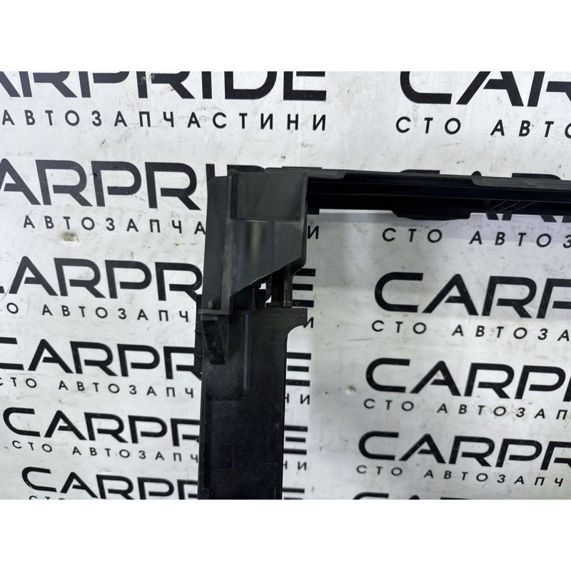 Рамка радиатора (кузов и элементы) BMW X5 E70 2012 4.4 17117631474