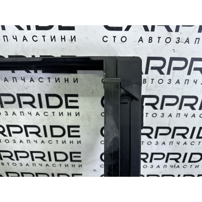 Рамка радиатора (кузов и элементы) BMW X5 E70 2012 4.4 17117631474