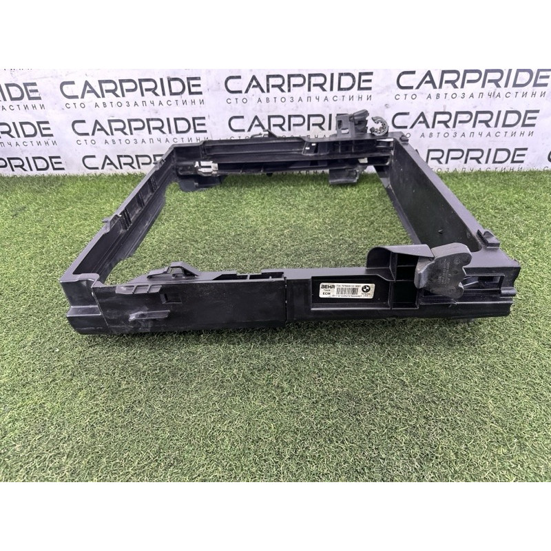 Рамка радиатора (кузов и элементы) BMW X5 E70 2012 4.4 17117631474