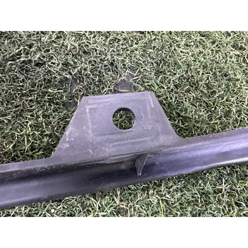 Повітропровід радіатора (кузов і елементи) LAND ROVER Range Rover Velar L560 2018 2.0 LR092462
