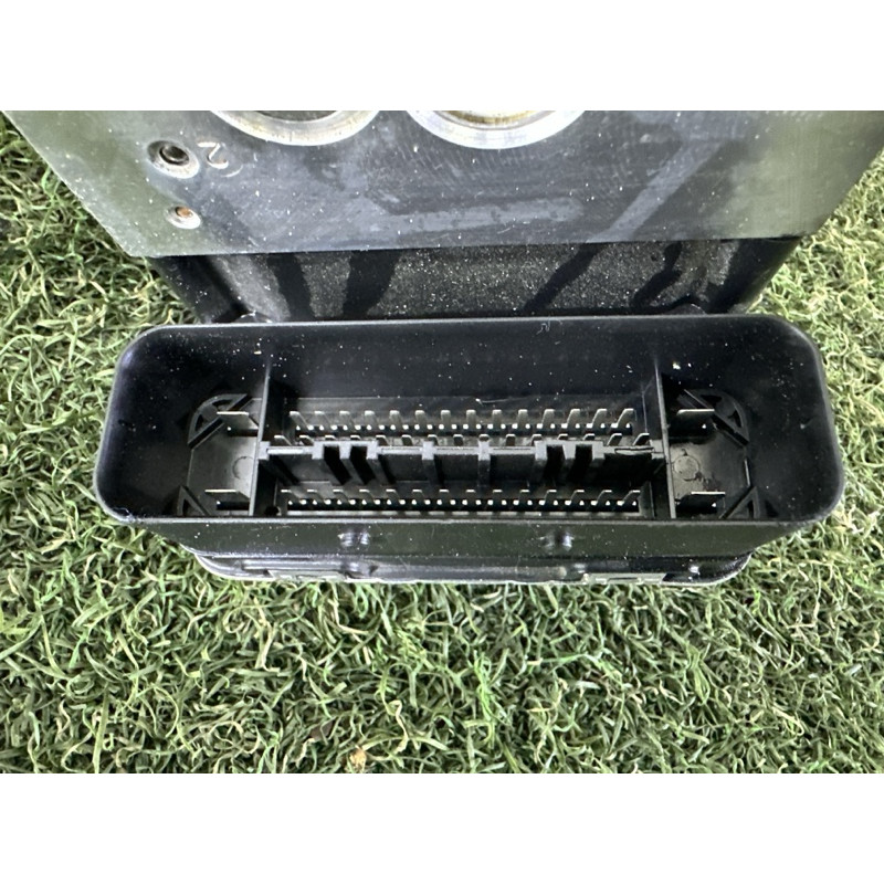 Блок ABS (гальмівна система) BMW X3 F25 2013 2.0 34516881325