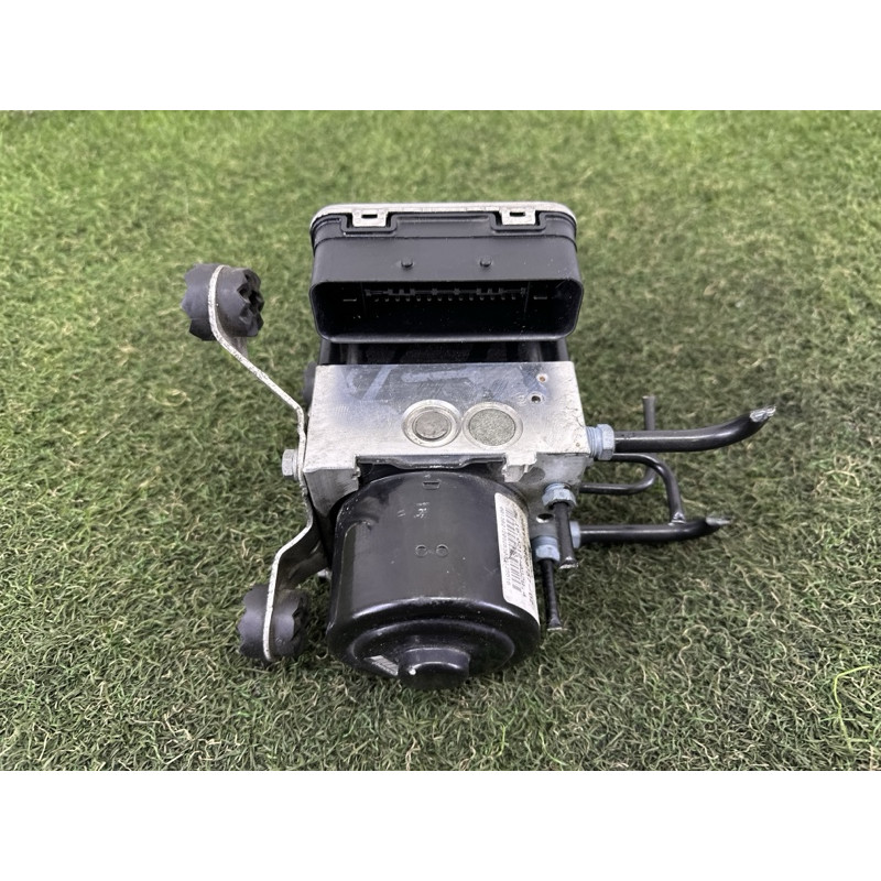 Блок ABS (гальмівна система) BMW X3 F25 2013 2.0 34516881325