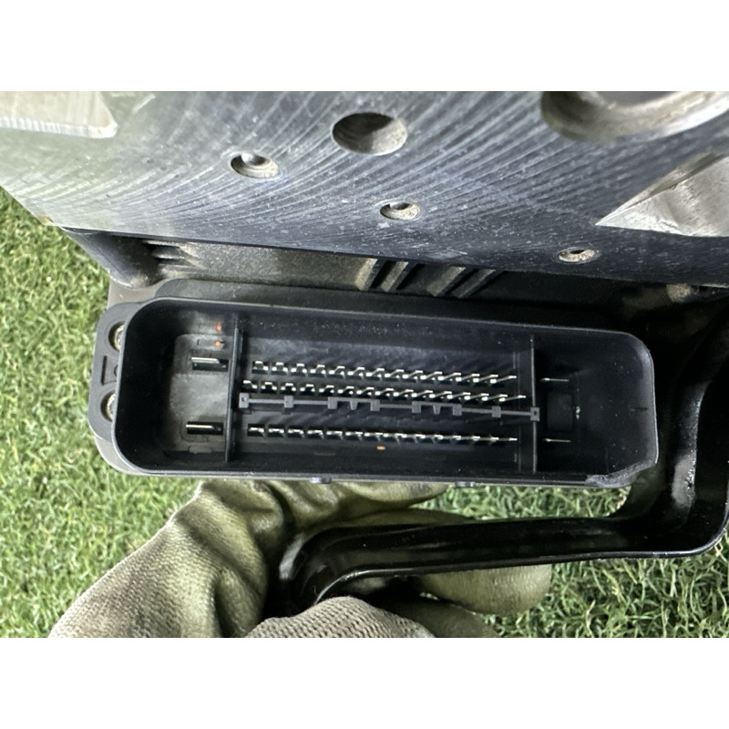 Блок ABS (гальмівна система) BMW X5 E70 2012 4.4 34516865026