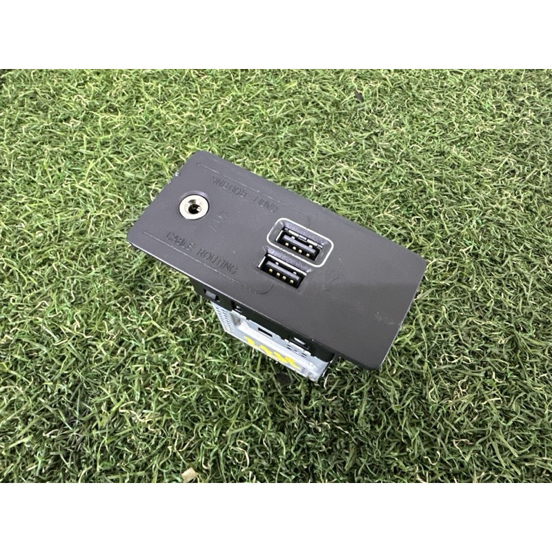Гніздо USB/AUX (электрика) Volvo XC90 T6 2017 2.0 31407038