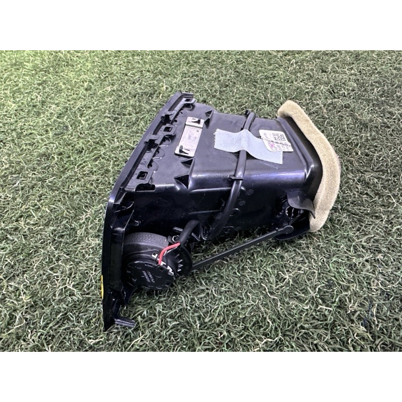 Центральний дефлектор салону (салон) Volvo XC90 T6 2017 2.0 31651283